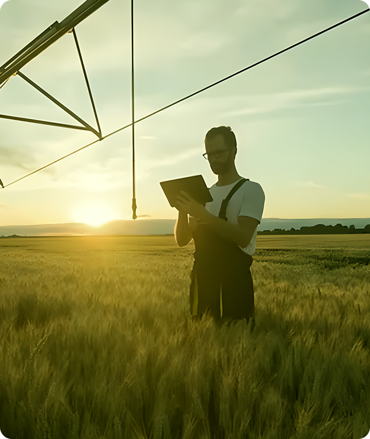 Агроном на поле